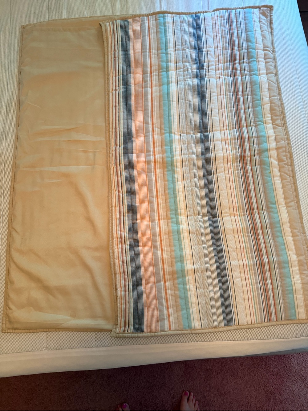 Striped Cotton Quilt with Reversible Solid Beige Side - Picture 3 of 6